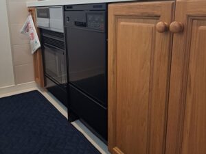 静岡キッチン取付け隊　フロントオープン食洗機の工事　施工前